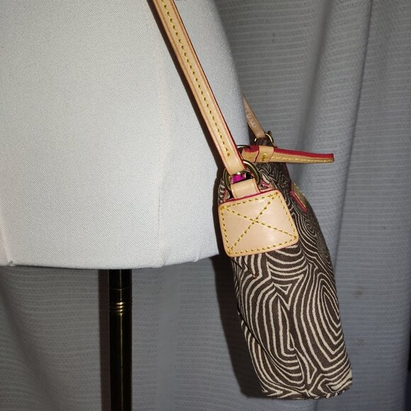 Dooney & Bourke shoulder bag purse | doodle swirls - Picture 16 of 16